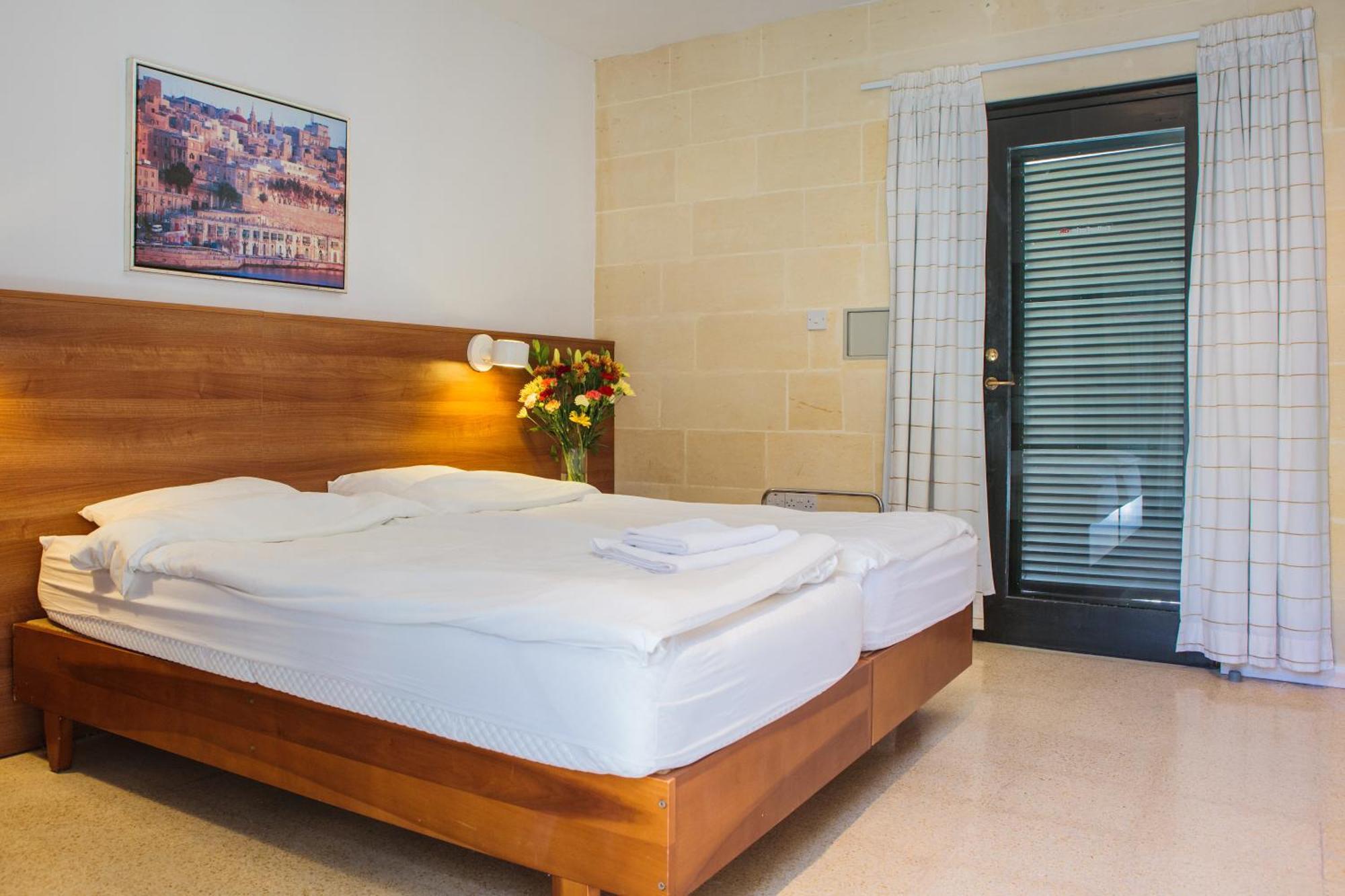 Mellieha Holiday Centre Room photo